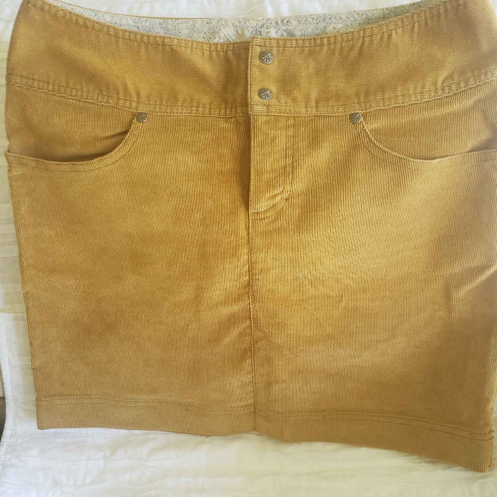 Athleta gold corduroy mini skirt, size 6
